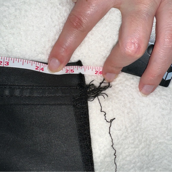 Abercrombie Curve Love Ankle Straight Ultra High Rise in Black - Picture 6 of 6